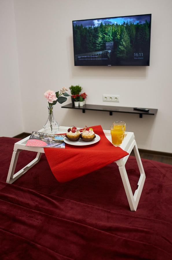 RV Old City Apartment, для ЗСУ особые условия! Киев Экстерьер фото